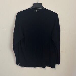 Navy Wool blend lightweight crew neck Sweater